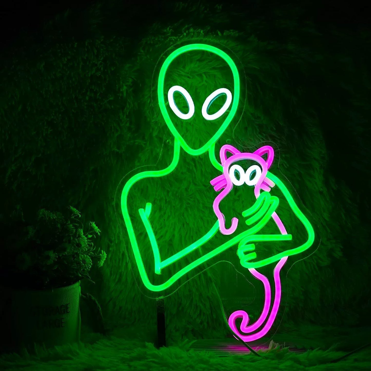 Alien Holding Cat LED Neon Sign Green Pink Cute Space Neon Light Wall Decor for Bedroom Game Room