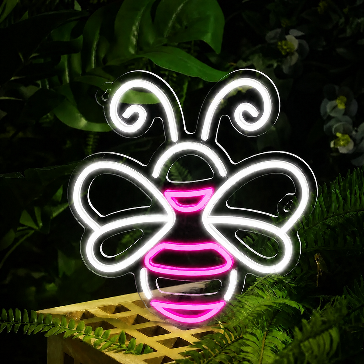 Cute Bee LED Neon Sign Honey Bee Neon Light Yellow White Insect Wall Decor for Kids Room Garden Theme Decor