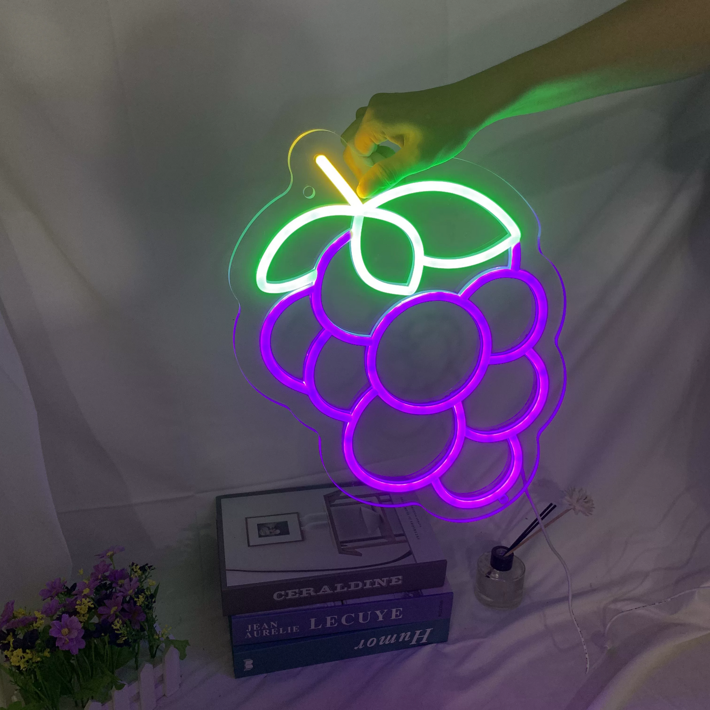 Grape LED Neon Sign Purple Green Fruit Neon Light Wall Decor for Kitchen Cafe Restaurant
