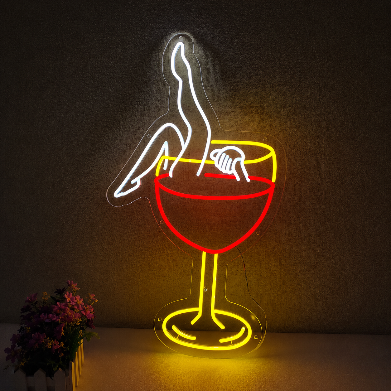Cocktail LED Neon Sign Red Yellow Martini Neon Light Wall Decor for Bar Cafe Bedroom