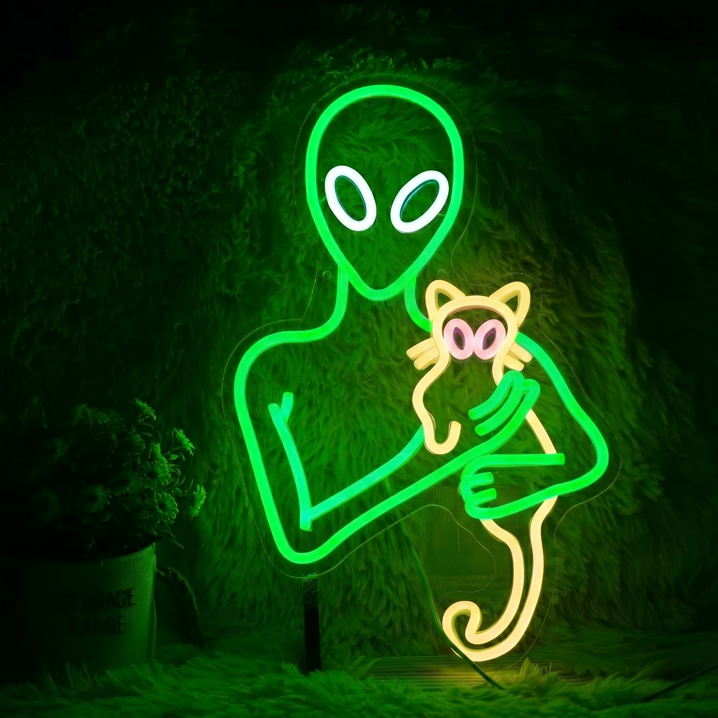 Alien Holding Cat LED Neon Sign Green Pink Cute Space Neon Light Wall Decor for Bedroom Game Room